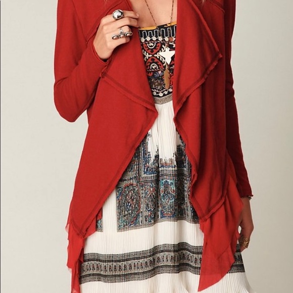 Free People Crop Back Layered Shrug Cardigan Red One Size Waterfall Cascade Hem - Picture 7 of 10